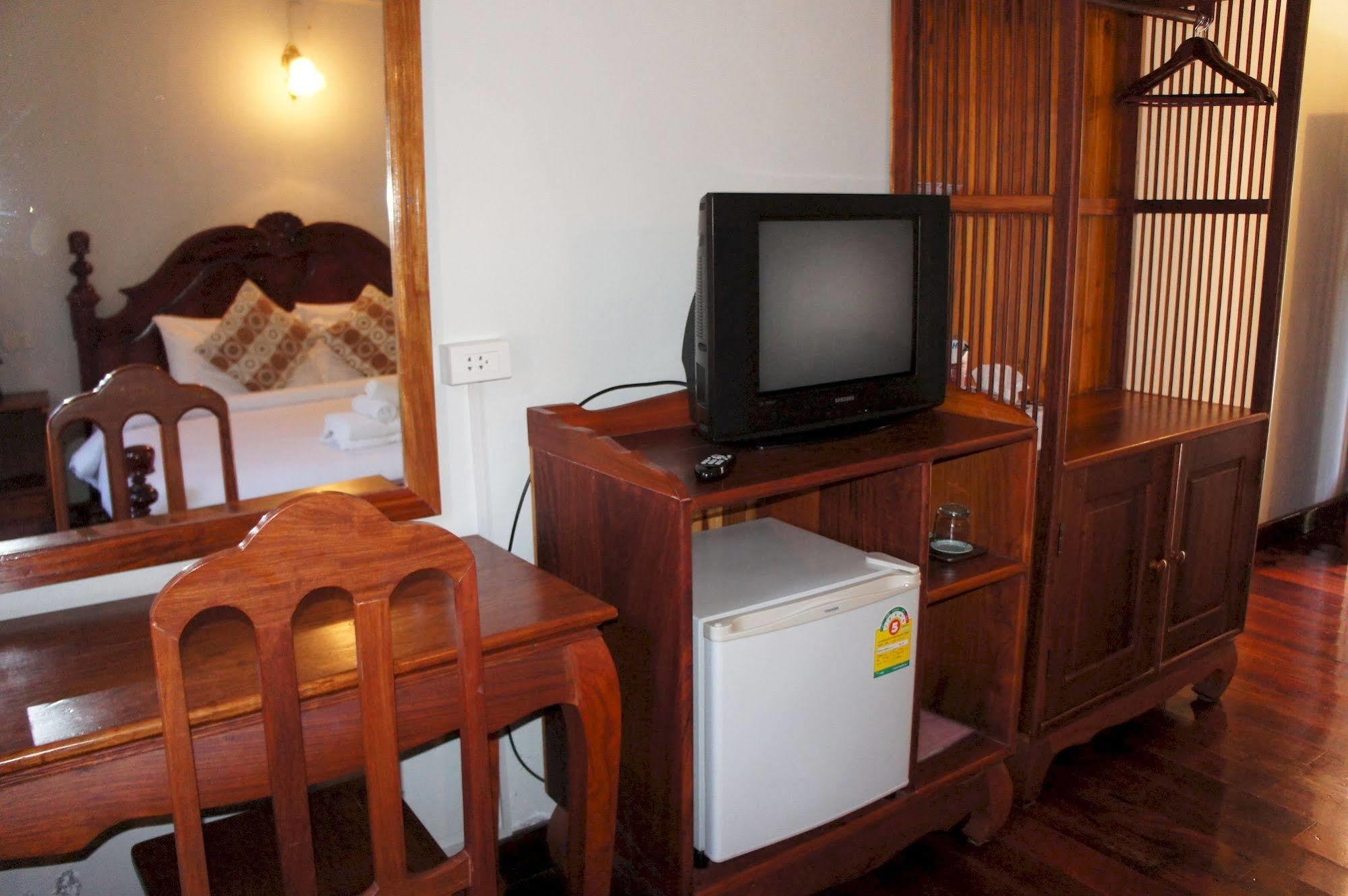 Phounsab Guesthouse Luang Prabang Ngoại thất bức ảnh