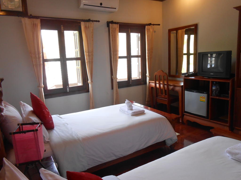 Phounsab Guesthouse Luang Prabang Ngoại thất bức ảnh