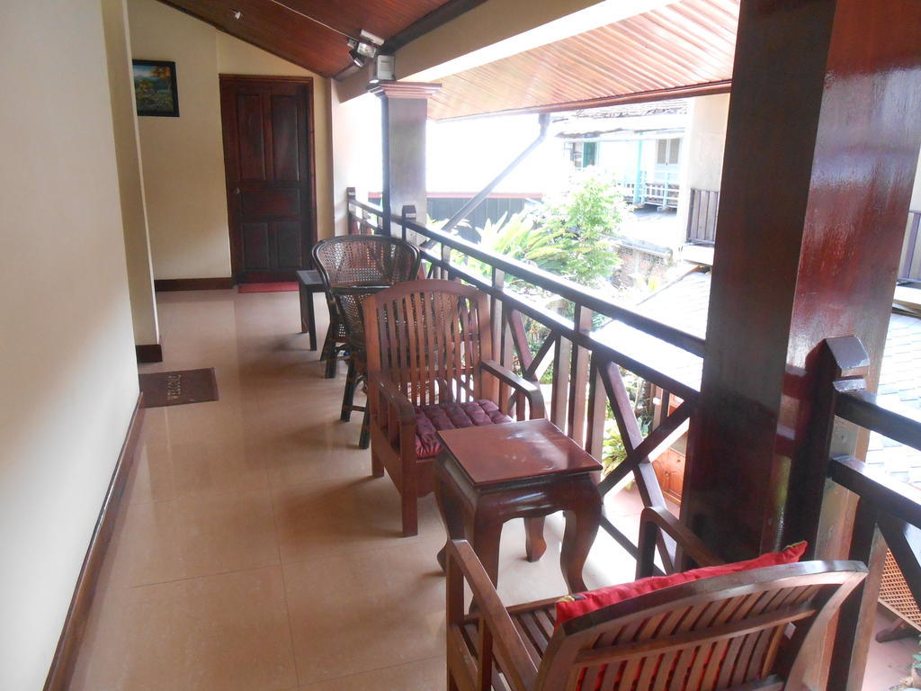 Phounsab Guesthouse Luang Prabang Ngoại thất bức ảnh